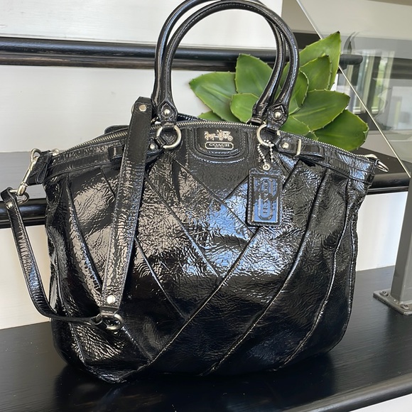 Coach Handbags - New Coach genuine leather Patent stage coach, shoulder handbag, purse, Crossbody